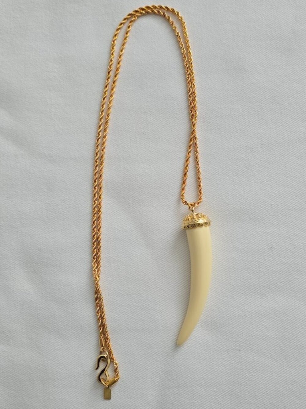 Vintage Kenneth Jay Lane Faux Ivory Tusk Gold Plated Pendant Necklace Rope Chain